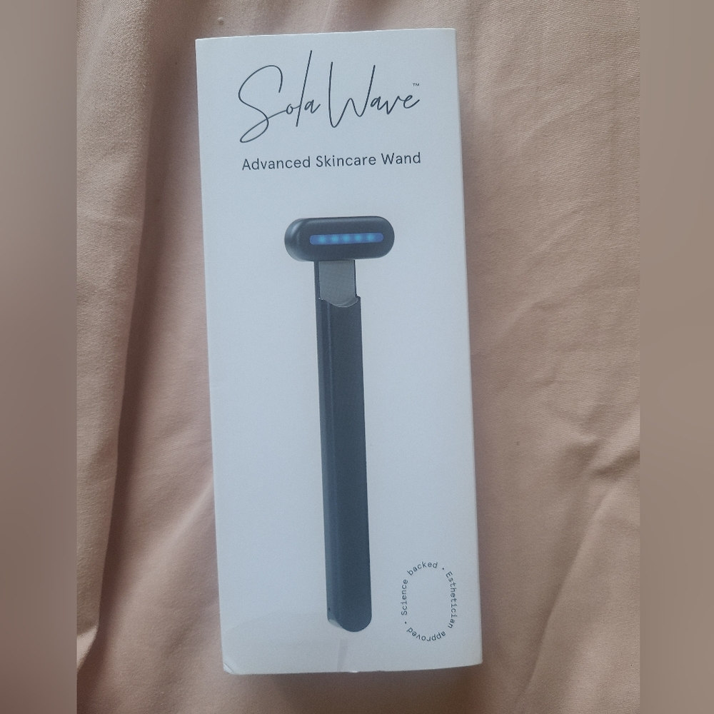 Solawave Bluelight Wand